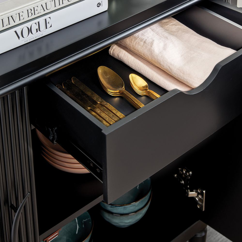 Arcadia Buffet in Black