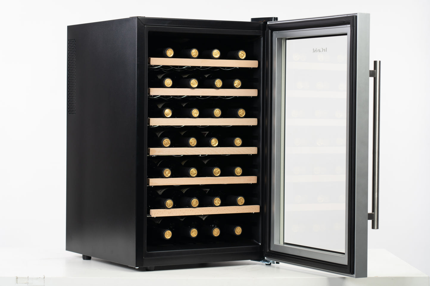 LeCavist 28 Bottle Single Zone Wine Fridge in Black LCCV28B