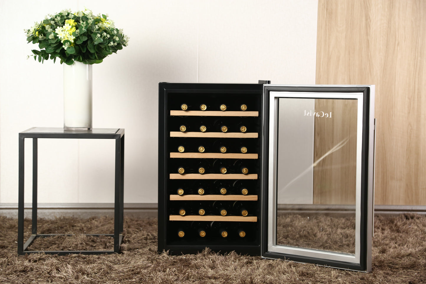 LeCavist 28 Bottle Single Zone Wine Fridge in Black LCCV28B